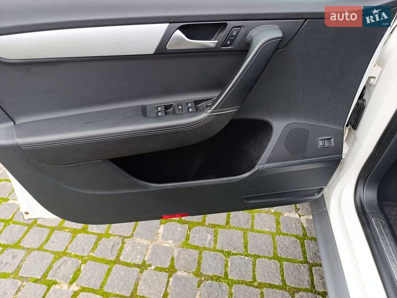 Універсал Volkswagen Passat Alltrack 2014 в Житомирі