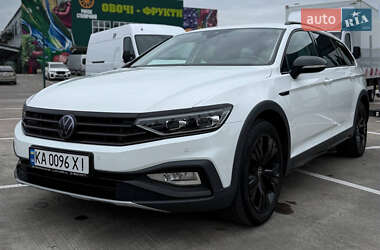 Универсал Volkswagen Passat Alltrack 2021 в 