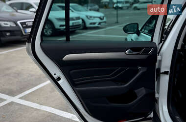 Универсал Volkswagen Passat Alltrack 2021 в 
