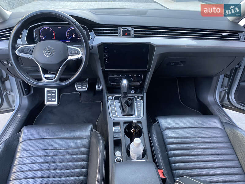 Универсал Volkswagen Passat Alltrack 2021 в Луцке