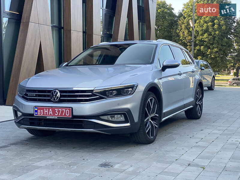 Универсал Volkswagen Passat Alltrack 2021 в Луцке