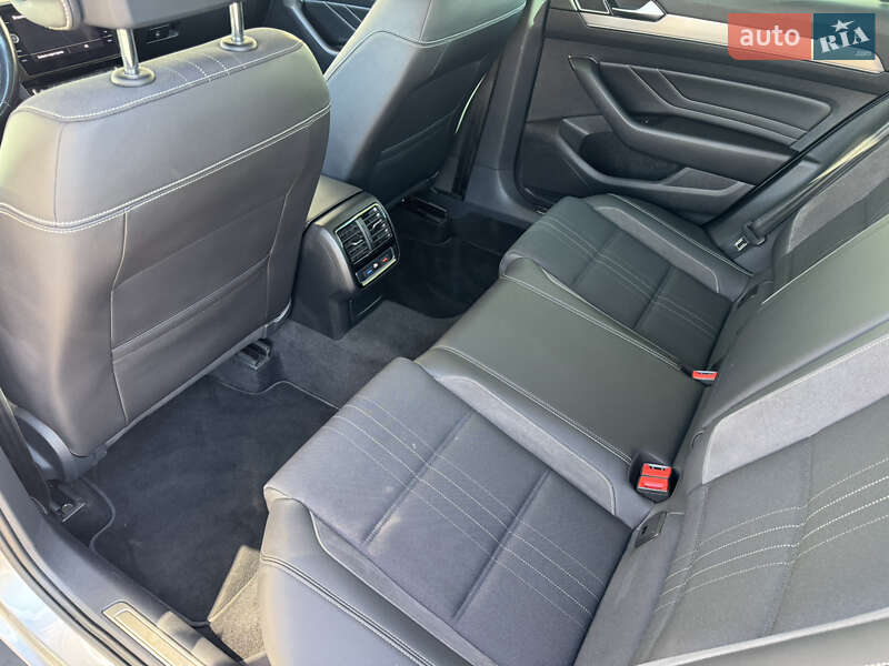 Универсал Volkswagen Passat Alltrack 2019 в Львове фото 42 Универсал Volkswagen Passat Alltrack 2019 в Львове
