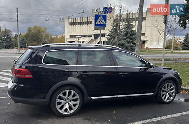 Универсал Volkswagen Passat Alltrack 2012 в 