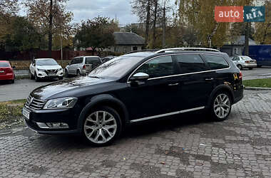 Универсал Volkswagen Passat Alltrack 2012 в 