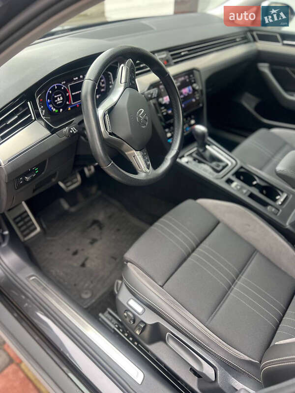 Універсал Volkswagen Passat Alltrack 2022 в Черкасах