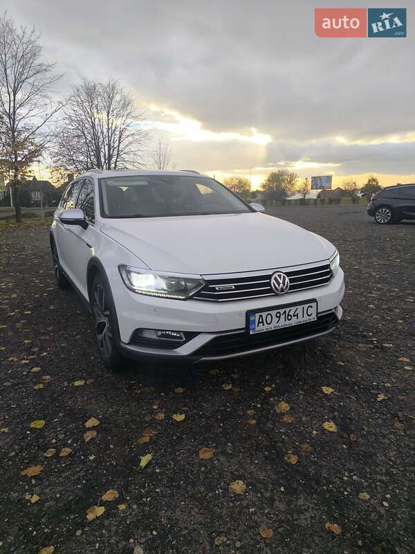 Универсал Volkswagen Passat Alltrack 2015 в Ужгороде фото 7 Универсал Volkswagen Passat Alltrack 2015 в Ужгороде