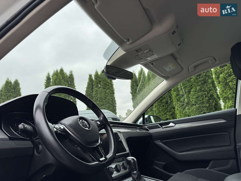 Універсал Volkswagen Passat Alltrack 2018 в Дубні