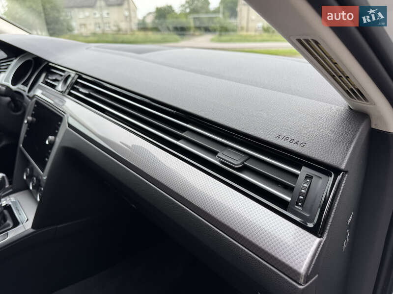 Універсал Volkswagen Passat Alltrack 2018 в Дубні