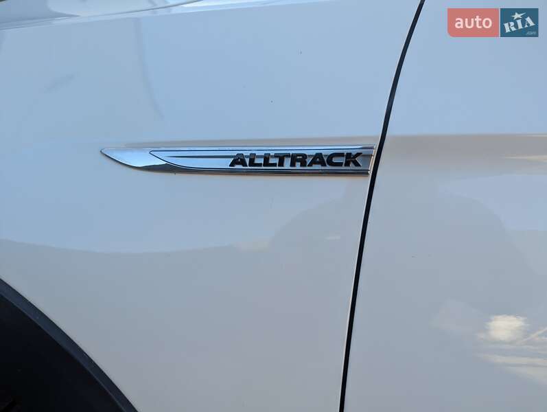Универсал Volkswagen Passat Alltrack 2017 в Киеве фото 32 Универсал Volkswagen Passat Alltrack 2017 в Киеве