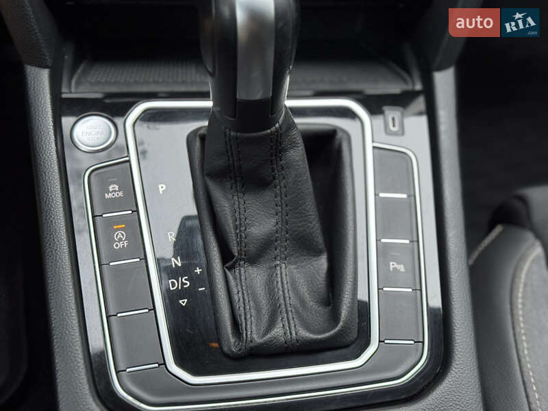 Універсал Volkswagen Passat Alltrack 2019 в Рівному