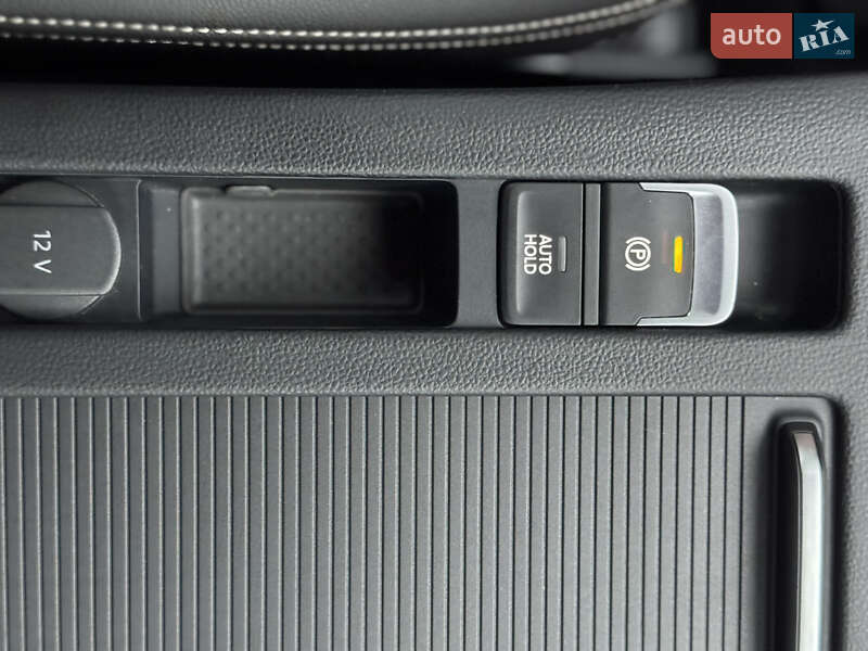 Універсал Volkswagen Passat Alltrack 2019 в Рівному