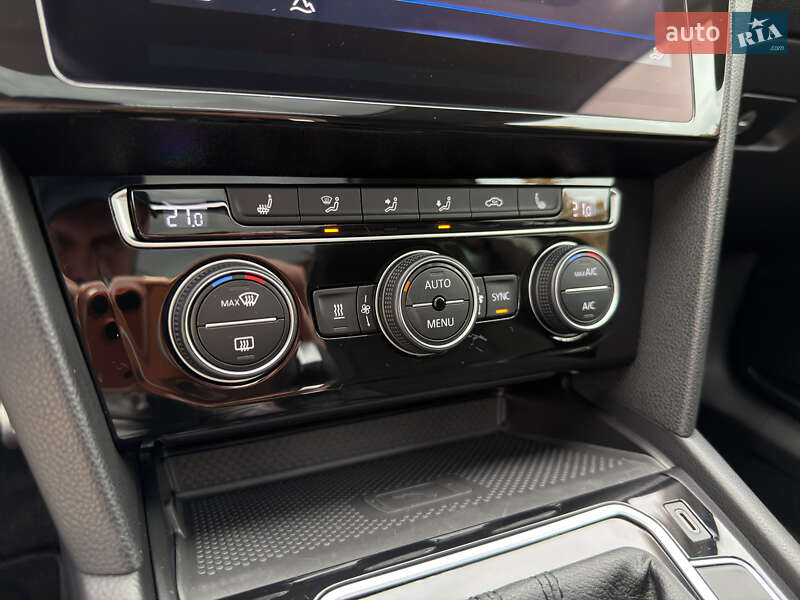 Универсал Volkswagen Passat Alltrack 2020 в Луцке фото 29 Универсал Volkswagen Passat Alltrack 2020 в Луцке