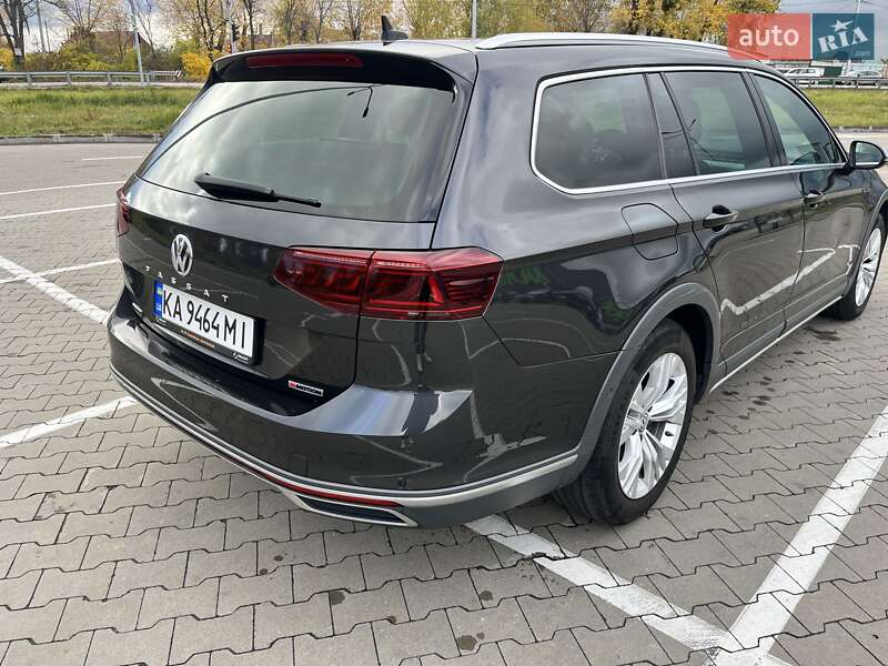 Універсал Volkswagen Passat Alltrack 2019 в Києві