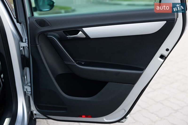 Универсал Volkswagen Passat Alltrack 2014 в Луцке