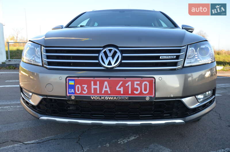 Универсал Volkswagen Passat Alltrack 2014 в Дрогобыче