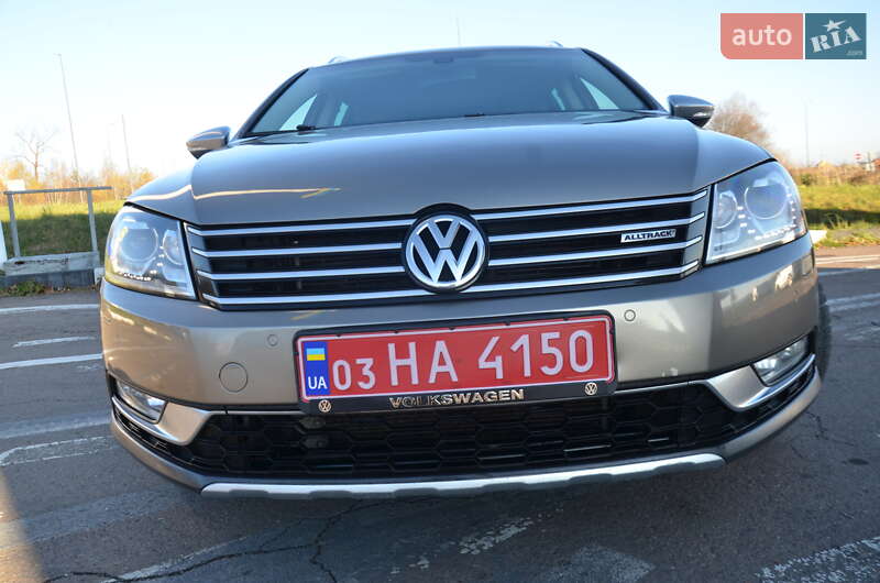 Универсал Volkswagen Passat Alltrack 2014 в Дрогобыче
