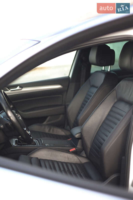 Универсал Volkswagen Passat Alltrack 2017 в Львове