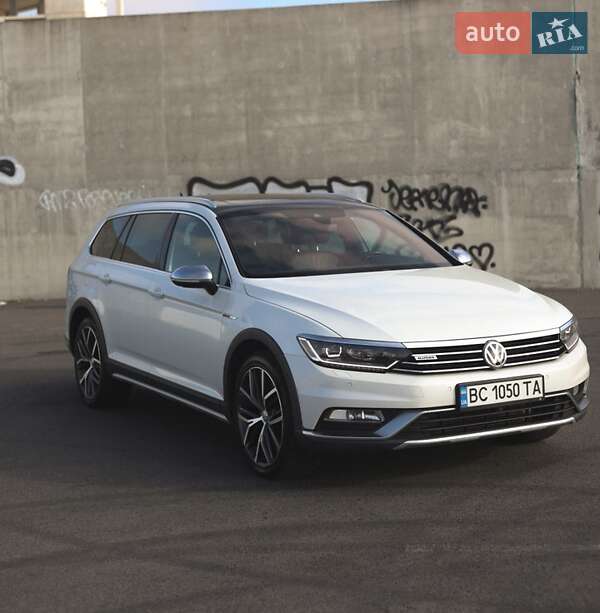 Универсал Volkswagen Passat Alltrack 2017 в Львове