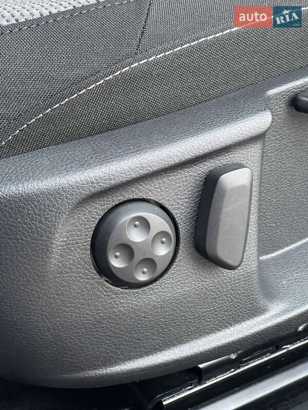 Універсал Volkswagen Passat Alltrack 2014 в Луцьку фото 23 Універсал Volkswagen Passat Alltrack 2014 в Луцьку