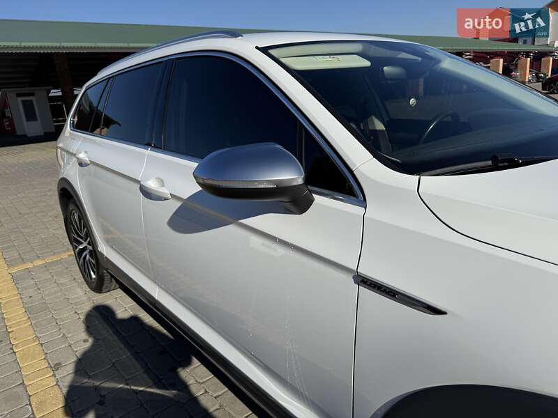 Універсал Volkswagen Passat Alltrack 2018 в Львові фото 11 Універсал Volkswagen Passat Alltrack 2018 в Львові