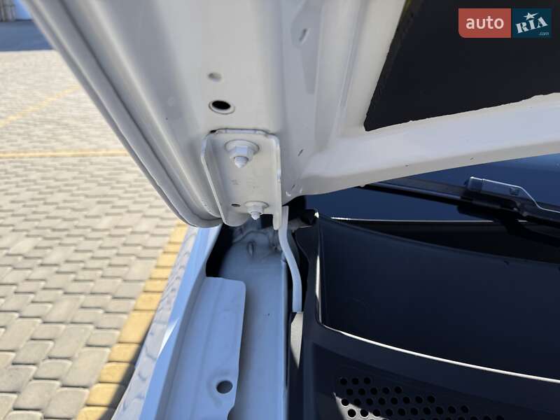 Універсал Volkswagen Passat Alltrack 2018 в Львові фото 56 Універсал Volkswagen Passat Alltrack 2018 в Львові