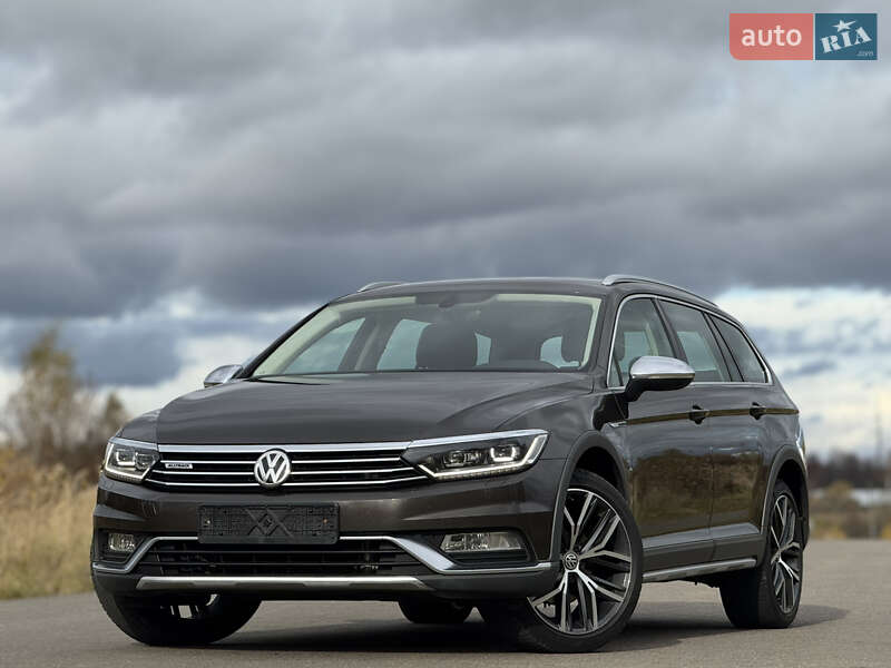 Универсал Volkswagen Passat Alltrack 2018 в Львове