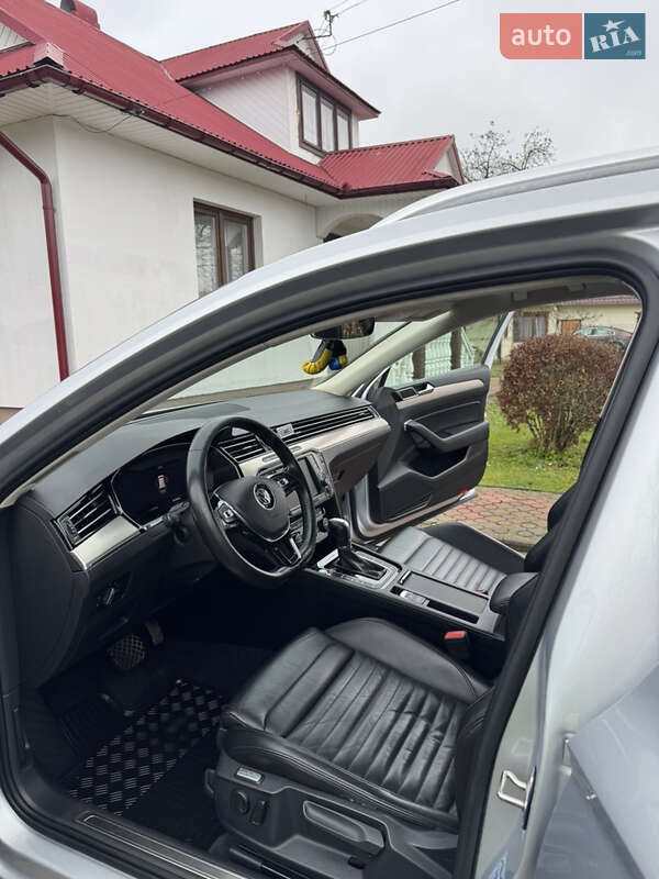 Универсал Volkswagen Passat Alltrack 2015 в Коломые