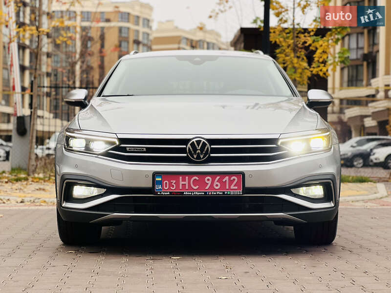 Универсал Volkswagen Passat Alltrack 2020 в Киеве фото 8 Универсал Volkswagen Passat Alltrack 2020 в Киеве
