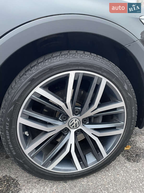 Универсал Volkswagen Passat Alltrack 2018 в Харькове фото 13 Универсал Volkswagen Passat Alltrack 2018 в Харькове