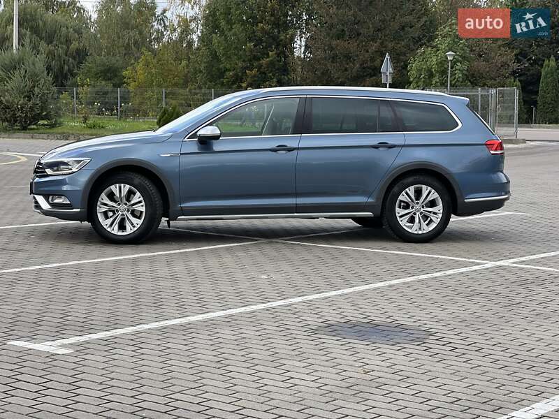 Универсал Volkswagen Passat Alltrack 2017 в Дубно