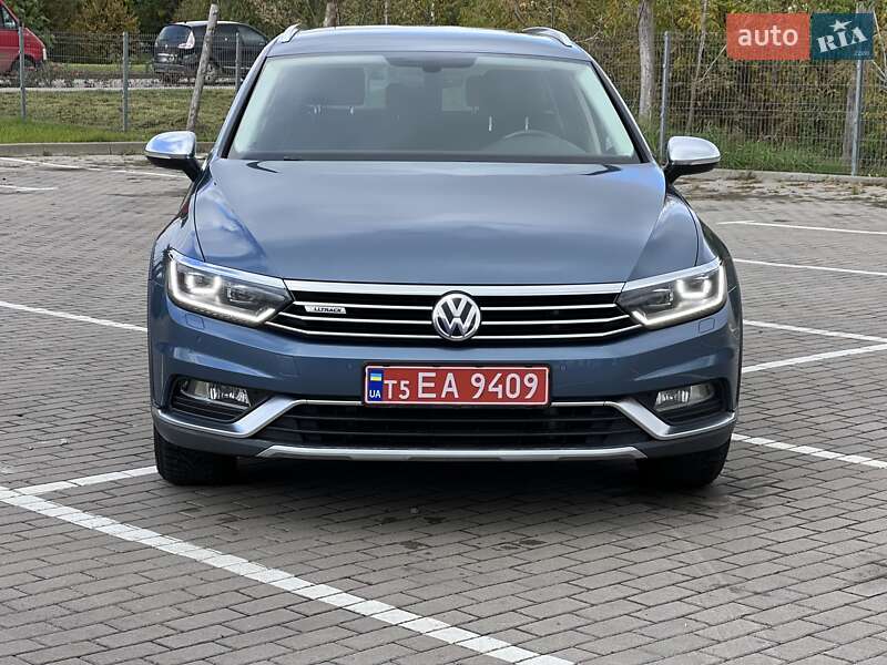 Универсал Volkswagen Passat Alltrack 2017 в Дубно