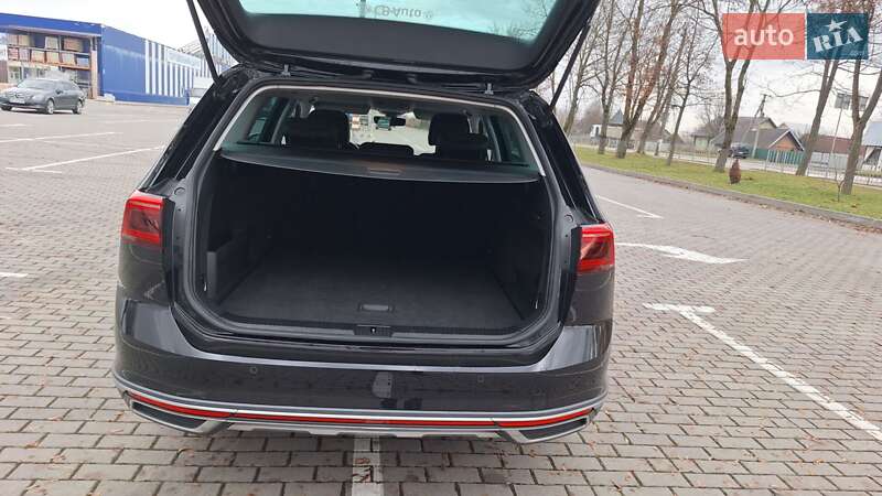 Универсал Volkswagen Passat Alltrack 2020 в Коломые