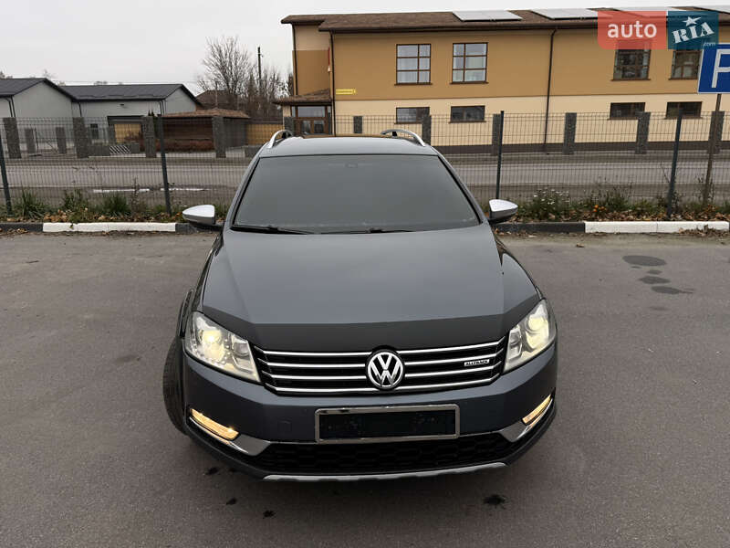 Универсал Volkswagen Passat Alltrack 2014 в Казатине