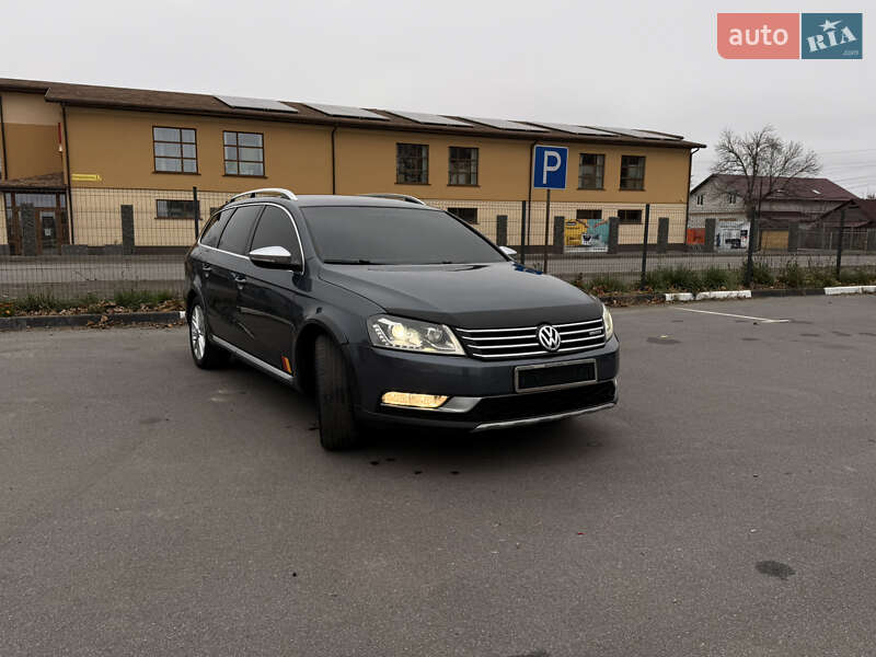 Универсал Volkswagen Passat Alltrack 2014 в Казатине