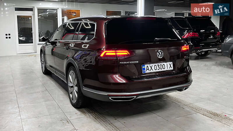 Универсал Volkswagen Passat Alltrack 2018 в Харькове фото 11 Универсал Volkswagen Passat Alltrack 2018 в Харькове