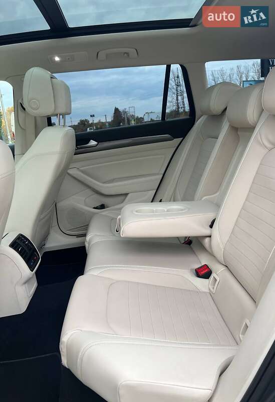 Универсал Volkswagen Passat Alltrack 2019 в Коломые фото 30 Универсал Volkswagen Passat Alltrack 2019 в Коломые