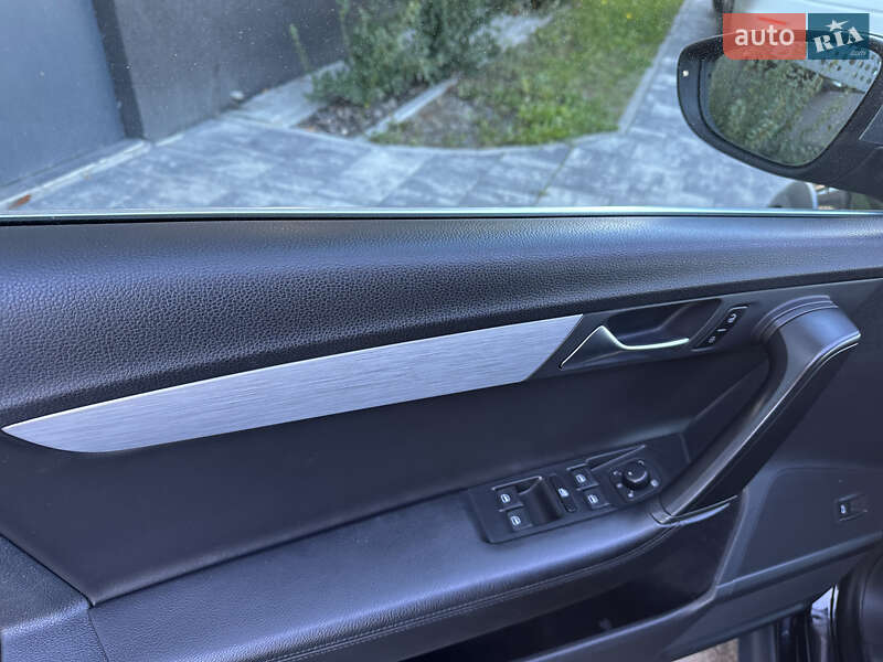 Универсал Volkswagen Passat Alltrack 2014 в Львове