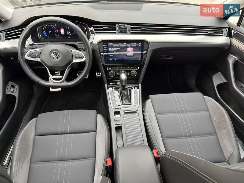 Универсал Volkswagen Passat Alltrack 2020 в Луцке фото 14 Универсал Volkswagen Passat Alltrack 2020 в Луцке