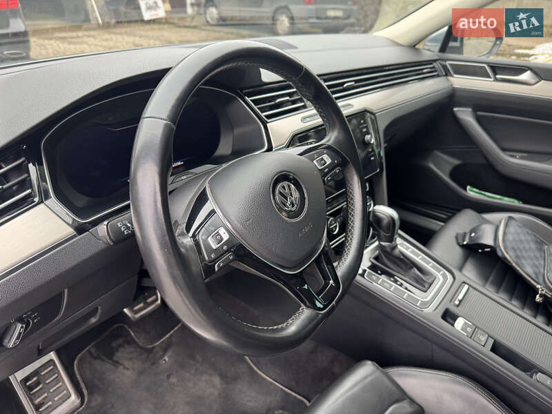 Універсал Volkswagen Passat Alltrack 2019 в Львові фото 16 Універсал Volkswagen Passat Alltrack 2019 в Львові