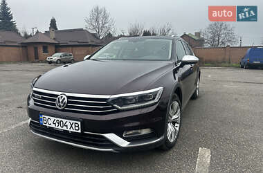 Универсал Volkswagen Passat Alltrack 2016 в Львове