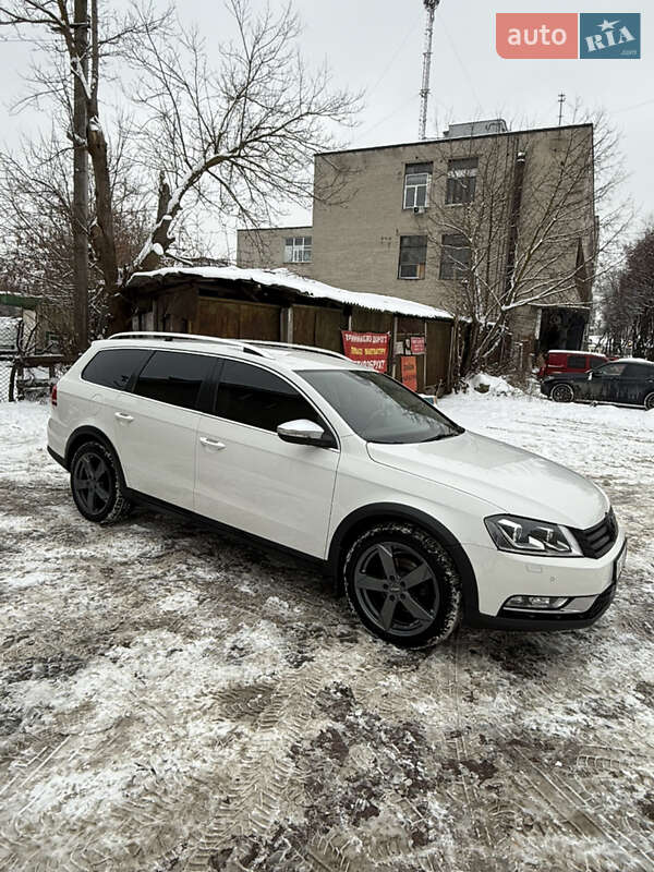 Універсал Volkswagen Passat Alltrack 2014 в Львові фото 4 Універсал Volkswagen Passat Alltrack 2014 в Львові