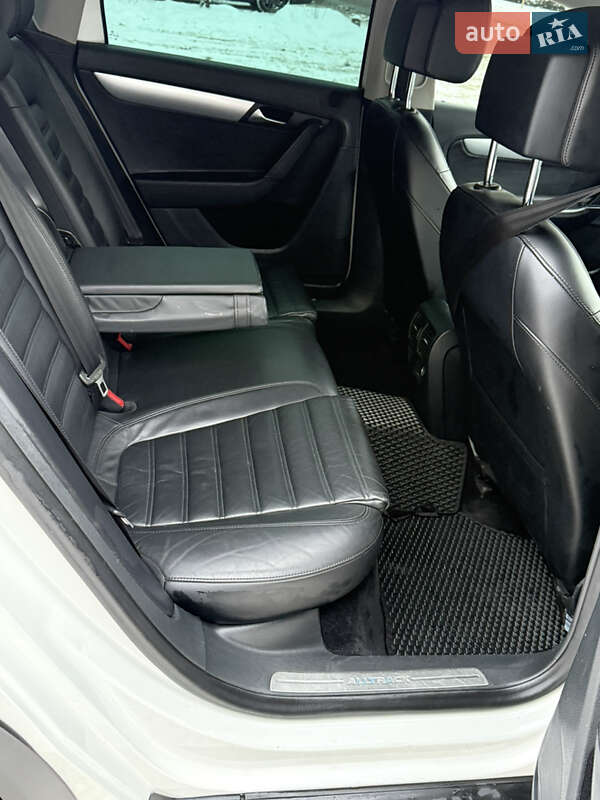 Універсал Volkswagen Passat Alltrack 2014 в Львові фото 17 Універсал Volkswagen Passat Alltrack 2014 в Львові