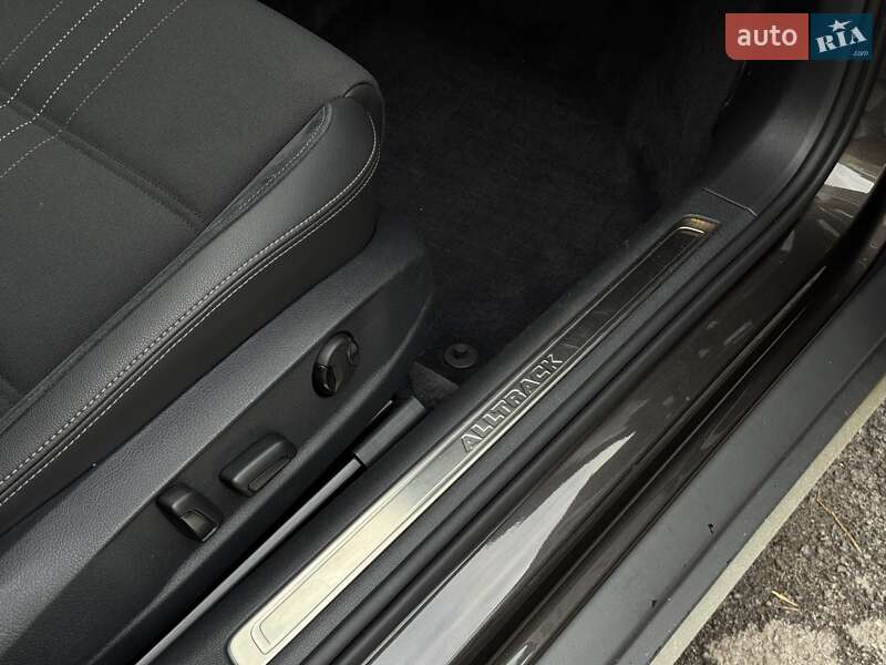 Универсал Volkswagen Passat Alltrack 2018 в Луцке