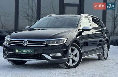 Універсал Volkswagen Passat Alltrack 2018 в Києві