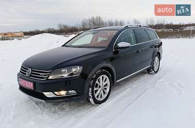 Универсал Volkswagen Passat Alltrack 2013 в Луцке
