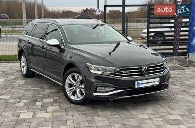 Универсал Volkswagen Passat Alltrack 2021 в Ровно
