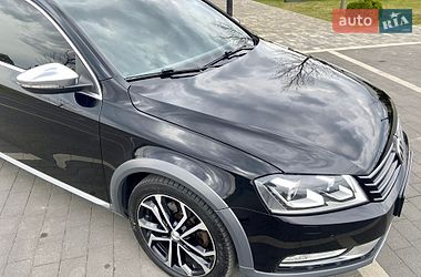 Універсал Volkswagen Passat Alltrack 2014 в Мукачевому
