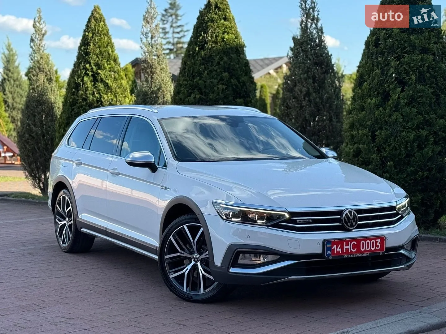 2021 Volkswagen Passat - фото 1