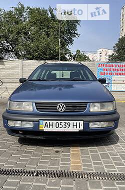Универсал Volkswagen Passat B4 1996 в Одессе