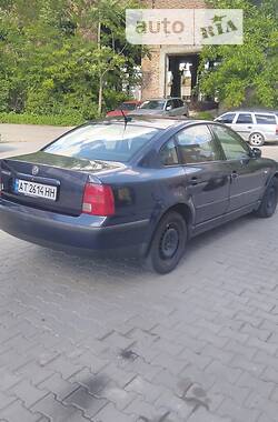 Седан Volkswagen Passat B5 1997 в Коломиї